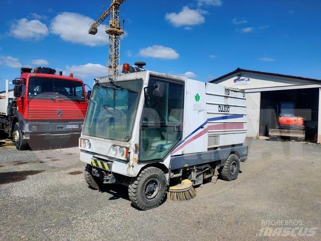 Dulevo 200 Quattro Strojevi za metenje