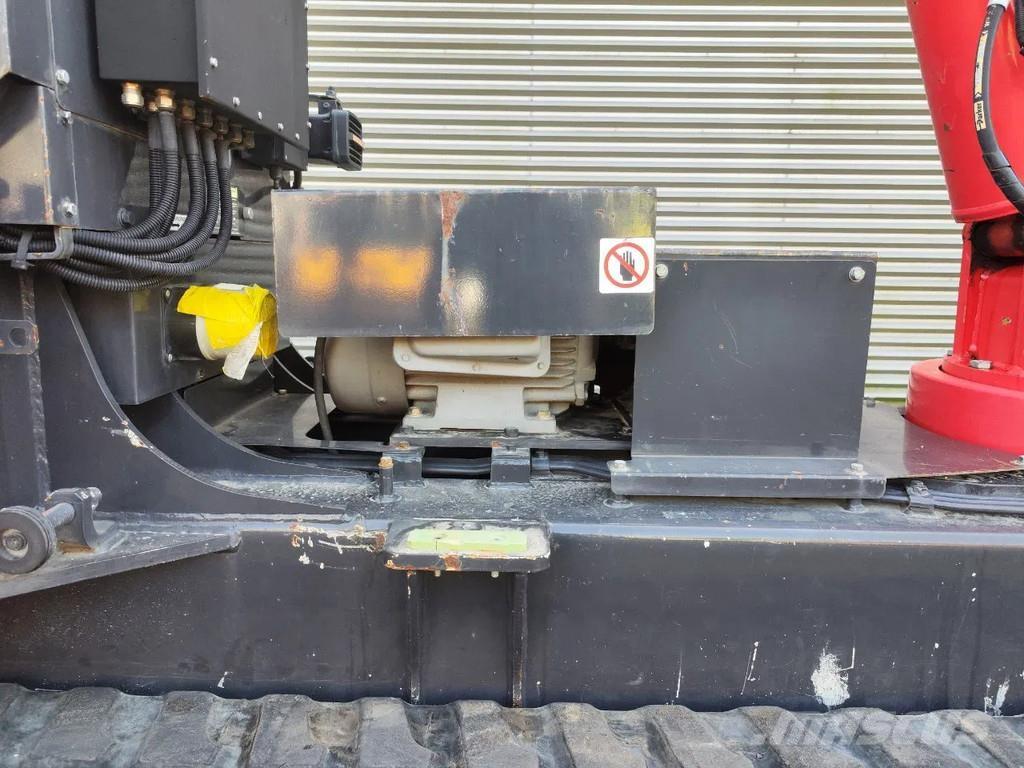 Unic URW 506 CDE Kranovi sa gusjenicama