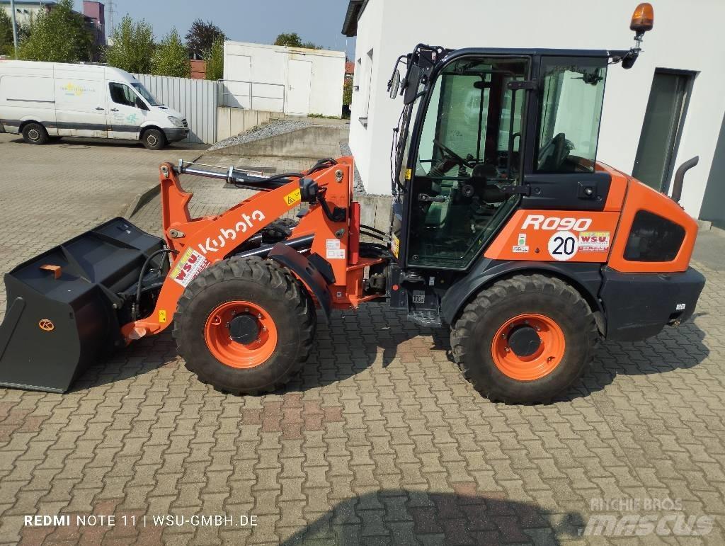Kubota R090 Utovarivači na kotačima
