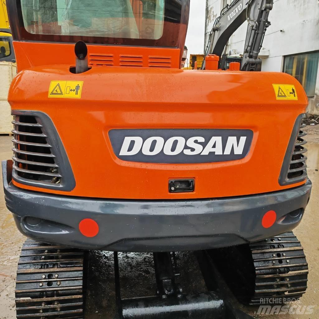 Doosan DX55 Mini bageri <7t