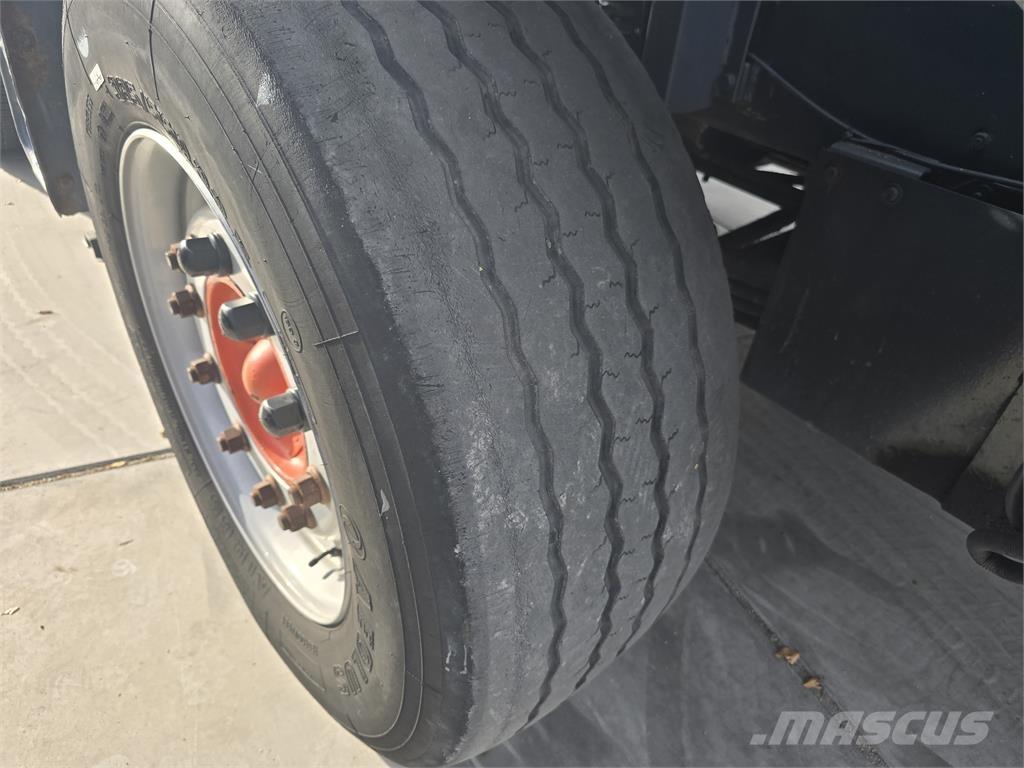  [div] DAF TT2100DH Vučna vozila