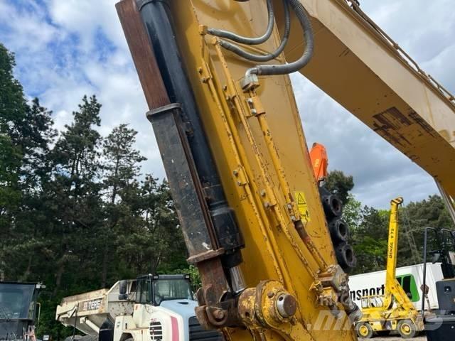 CAT 320 EL Bageri gusjeničari
