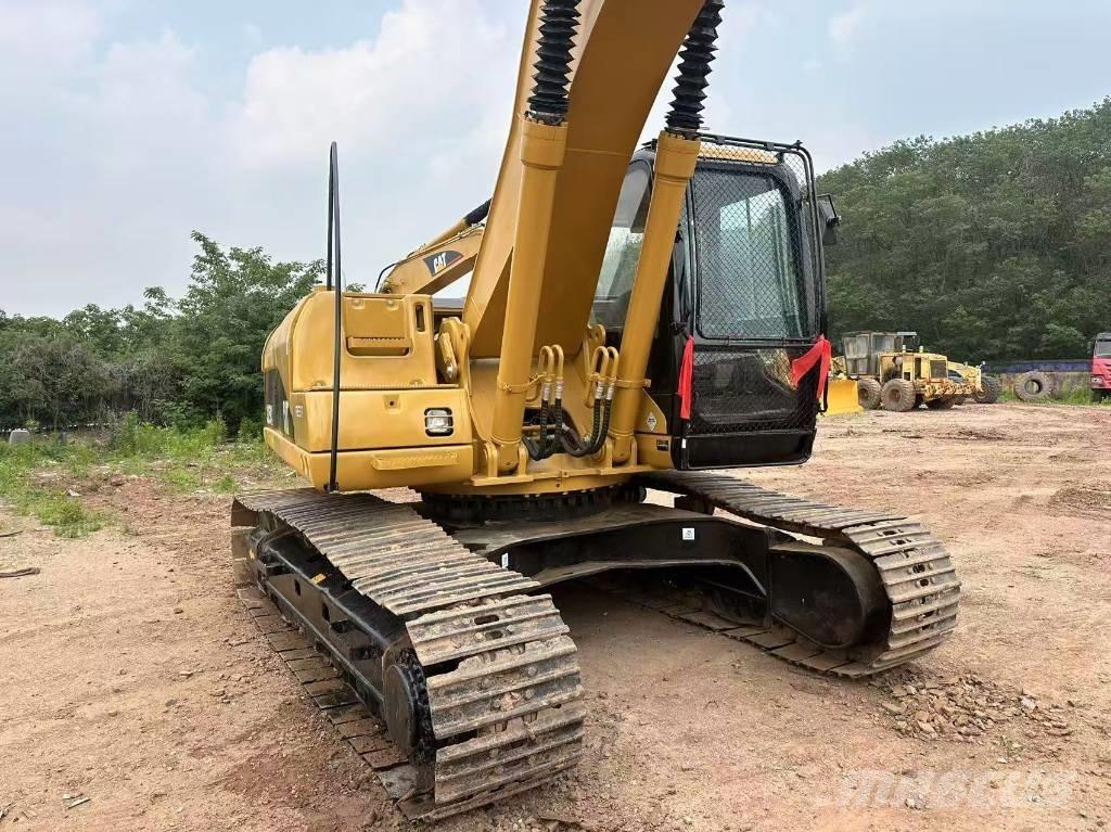 CAT 325 CL Bageri gusjeničari