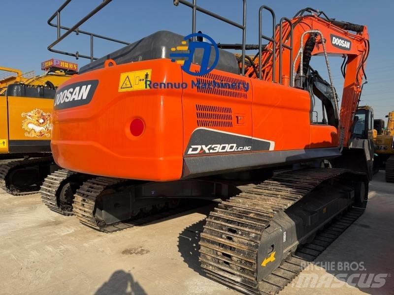 Doosan DX 300LC-9C Bageri gusjeničari