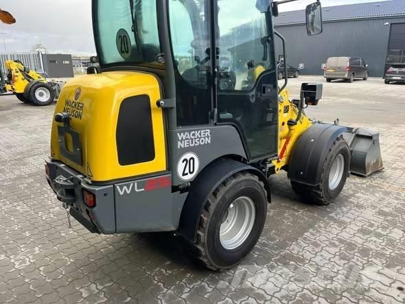 Wacker Neuson WL 25 Utovarivači na kotačima