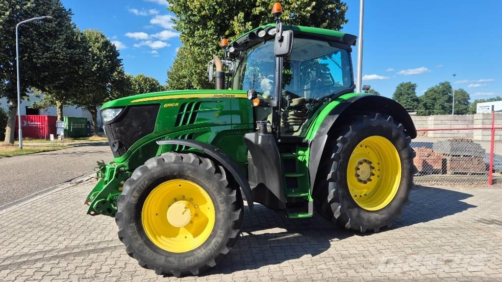 John Deere 6190 R Traktori