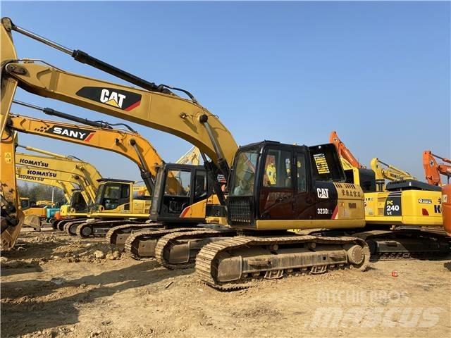 CAT 323D Bageri gusjeničari