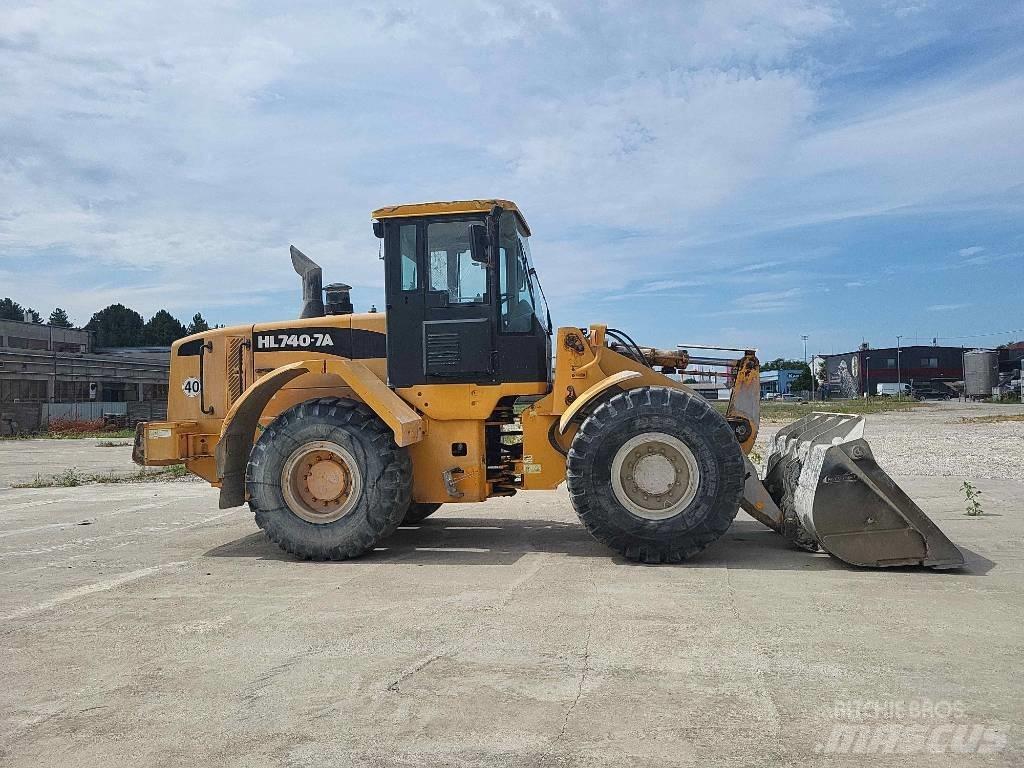 Hyundai HL 740-7 A Utovarivači na kotačima