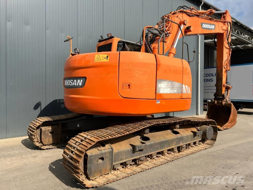 Doosan DX235LCR Bageri gusjeničari