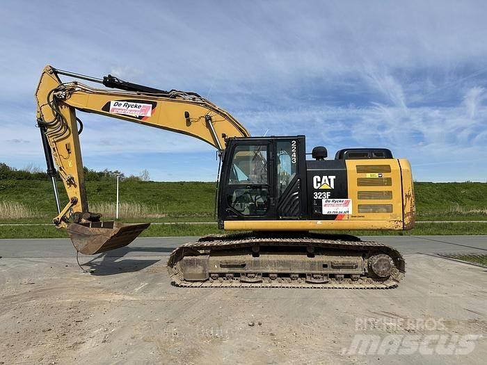 CAT 323FL Bageri gusjeničari