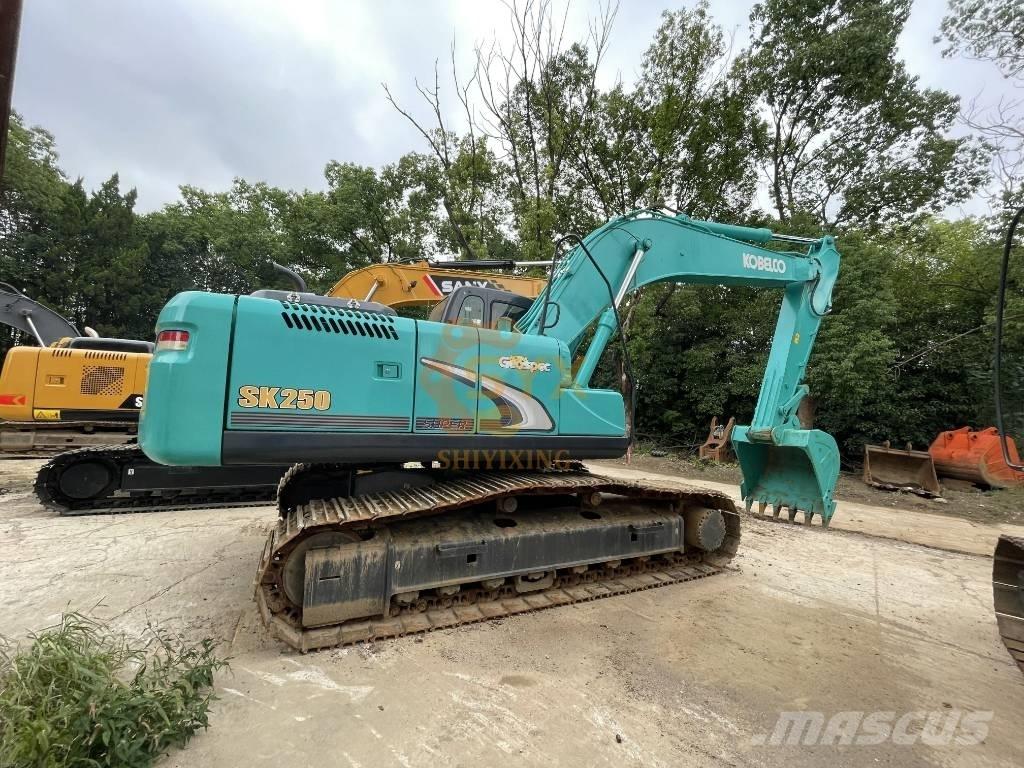 Kobelco 250 Bageri gusjeničari
