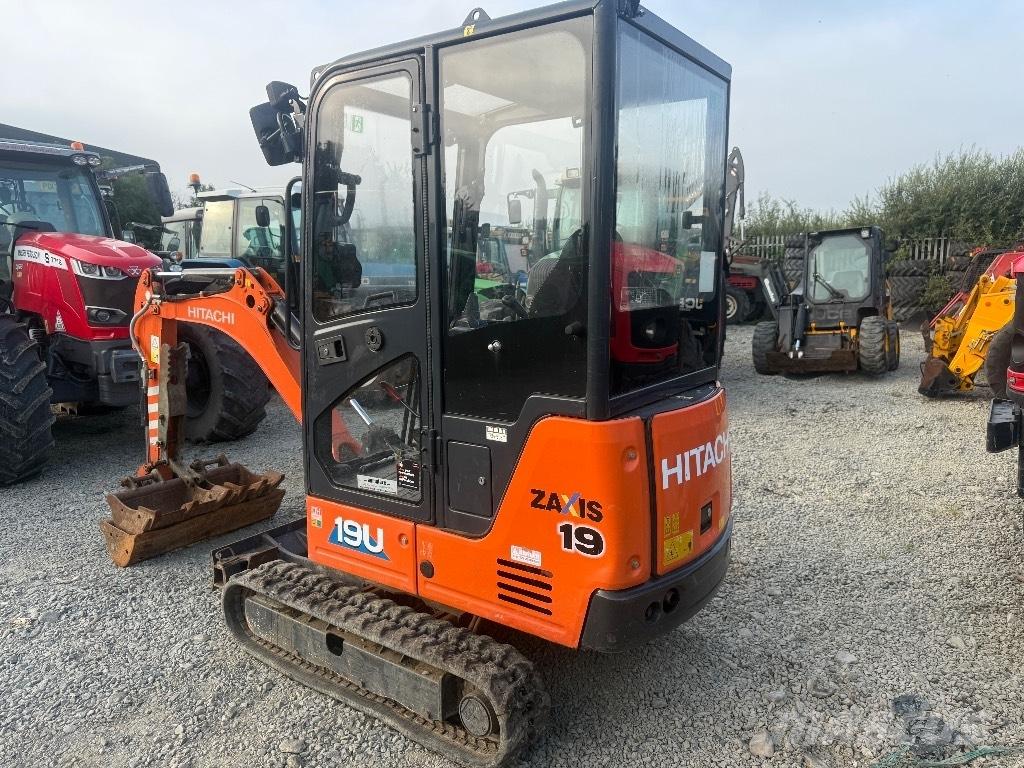 Hitachi ZX 19-5 Mini bageri <7t