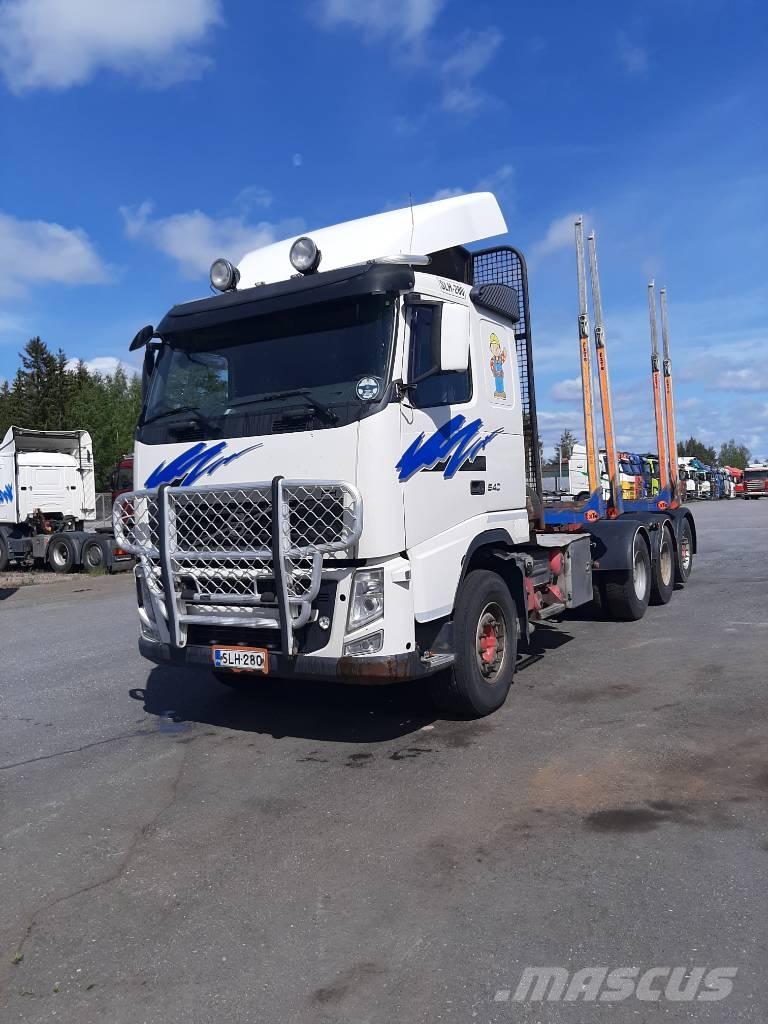 Volvo FH 13 Kamioni za drva