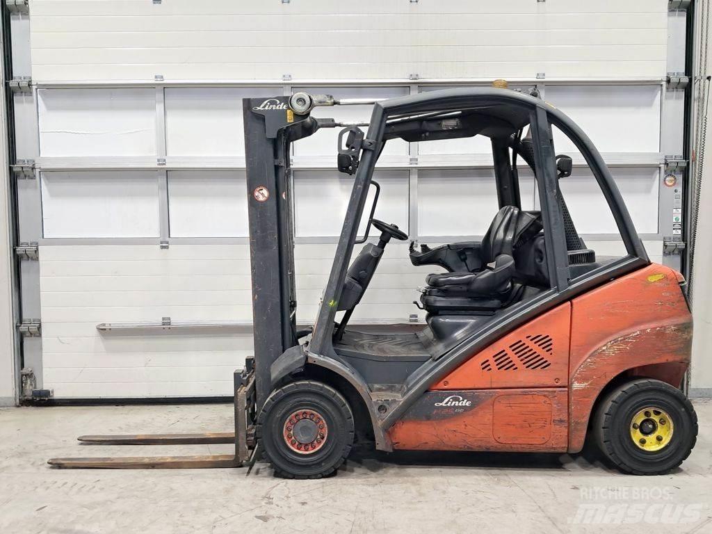 Linde H25D-02 Dizelski viličari