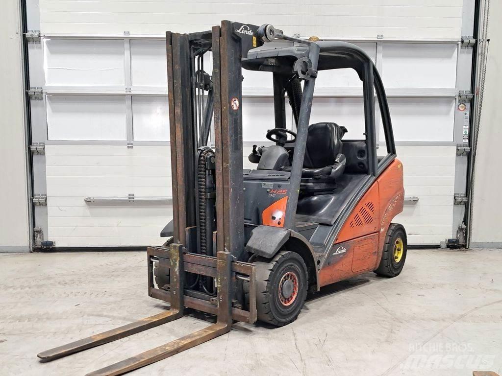 Linde H25D-02 Dizelski viličari