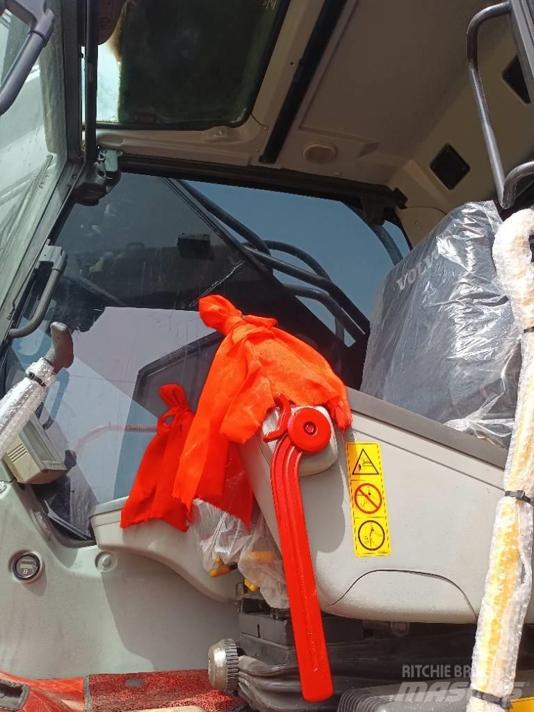Volvo EC 480 Bageri gusjeničari