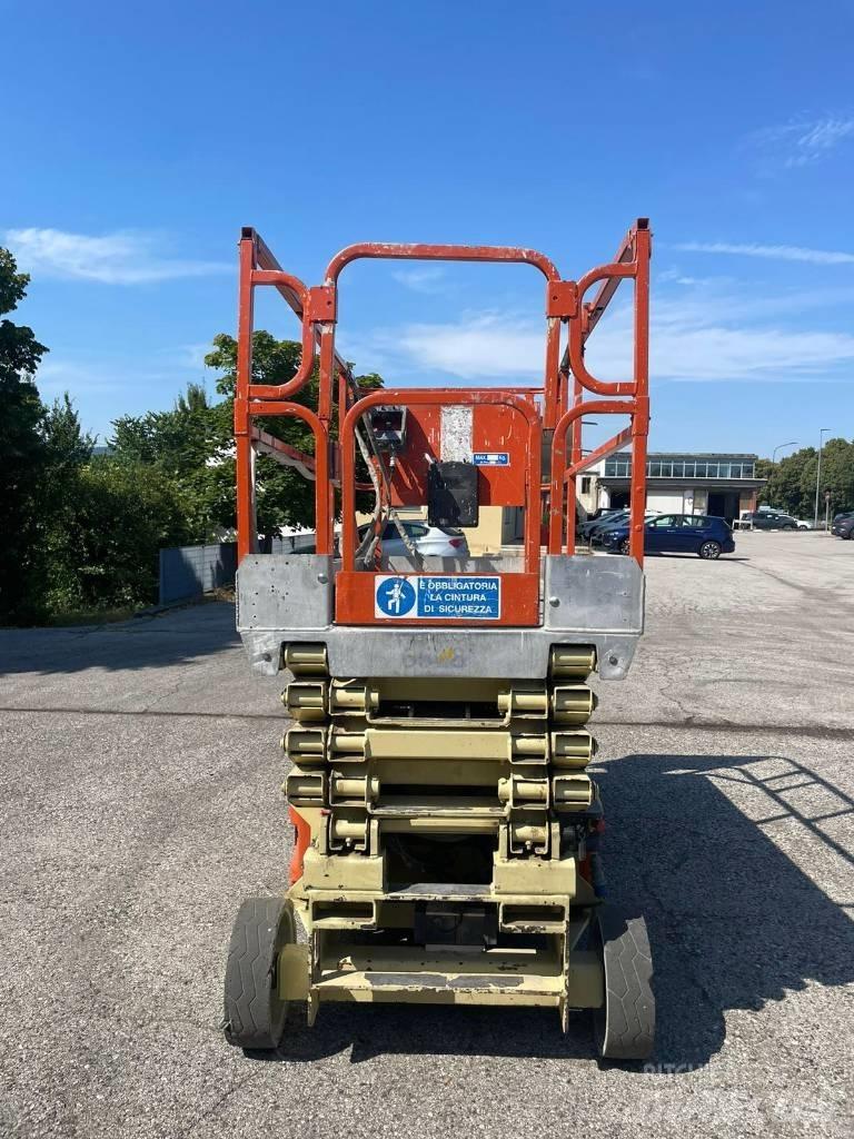 JLG 2646 Škaraste platforme