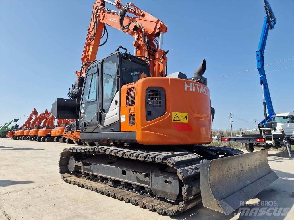 Hitachi ZX135-6 Bageri gusjeničari