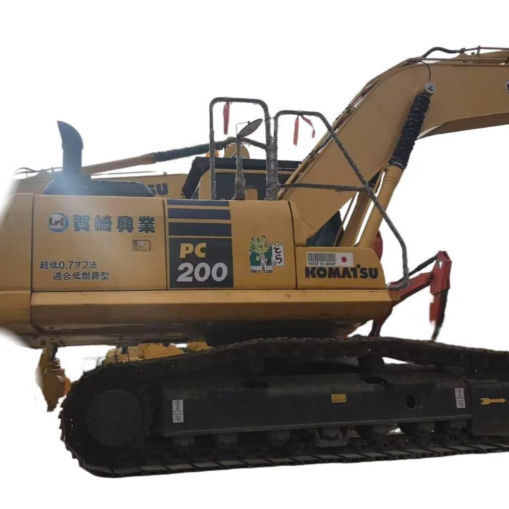 Komatsu PC 200-8 Bageri gusjeničari