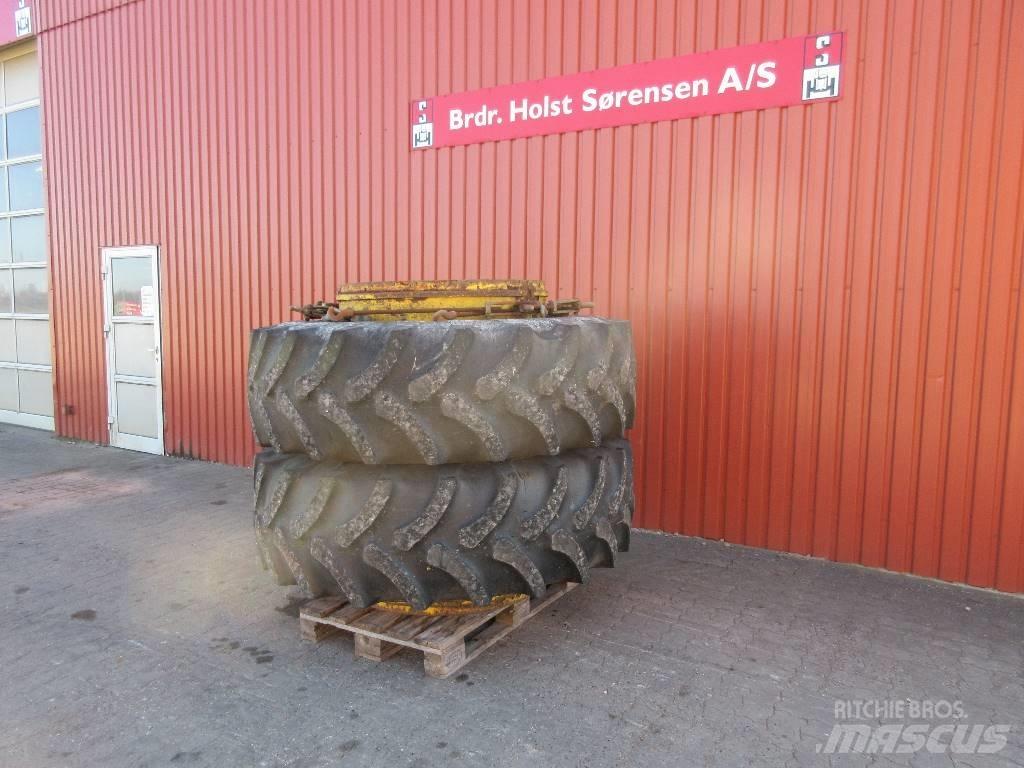 Firestone 20.8-38 Gume, kotači i naplatci