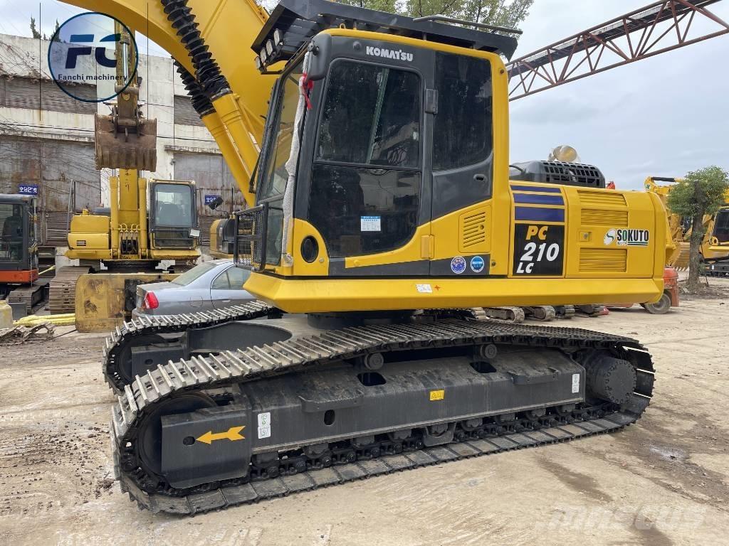 Komatsu PC 210 Bageri gusjeničari