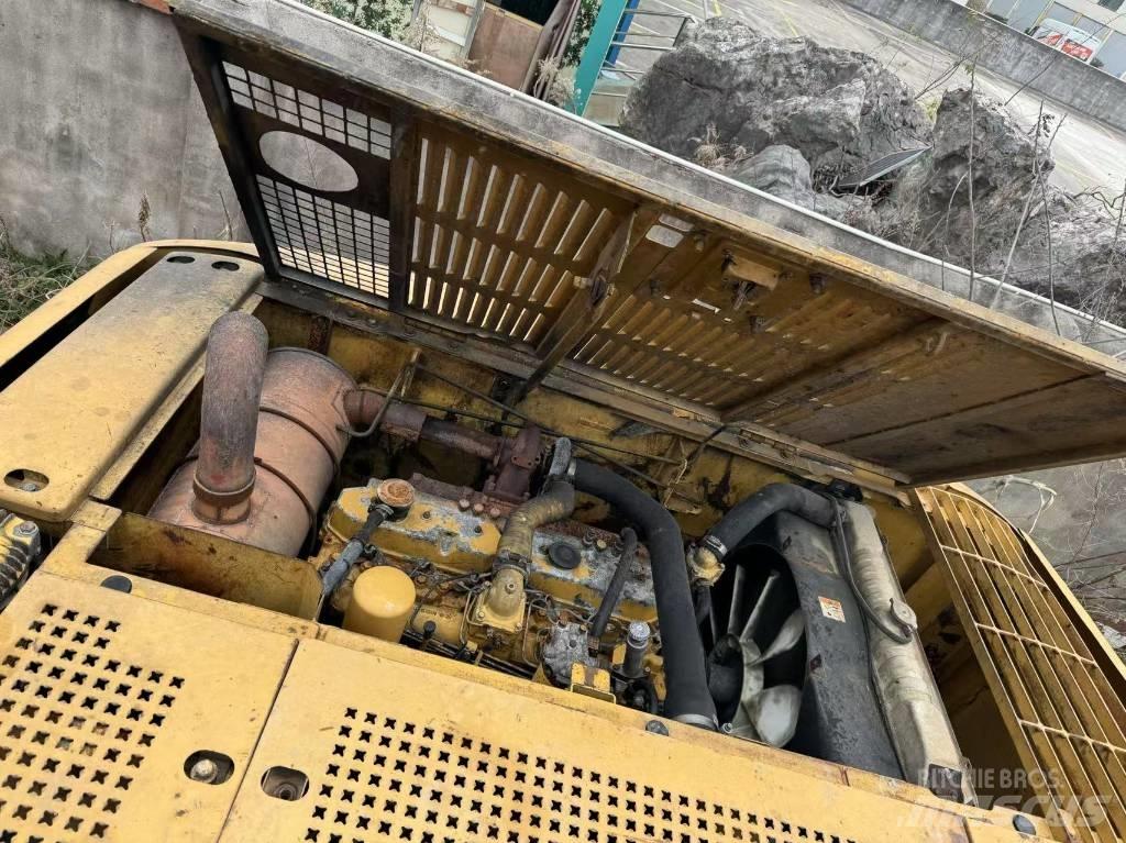 CAT 320 C L Bageri gusjeničari
