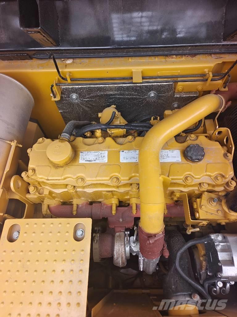 CAT 324 D Bageri gusjeničari