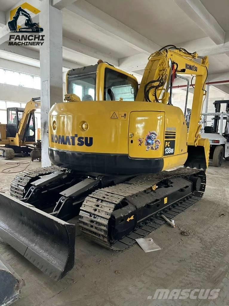 Komatsu PC 138 -8 Bageri gusjeničari