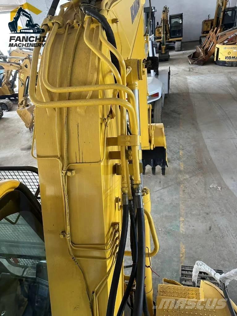 Komatsu PC 138 -8 Bageri gusjeničari