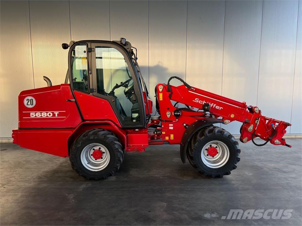 Schäffer 5680 T Utovarivači na kotačima