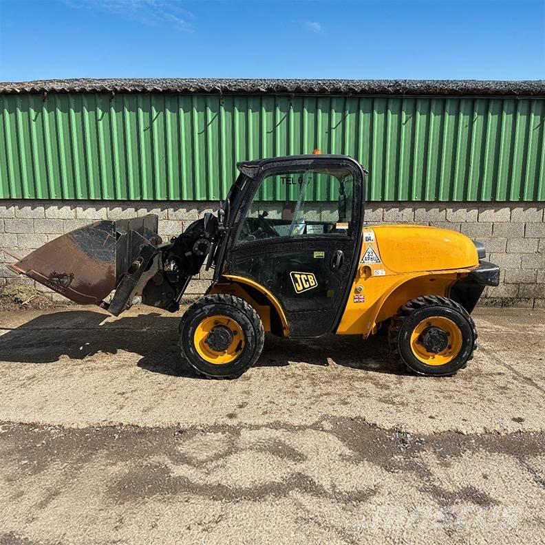 JCB 520-40 Teleskopski viličari