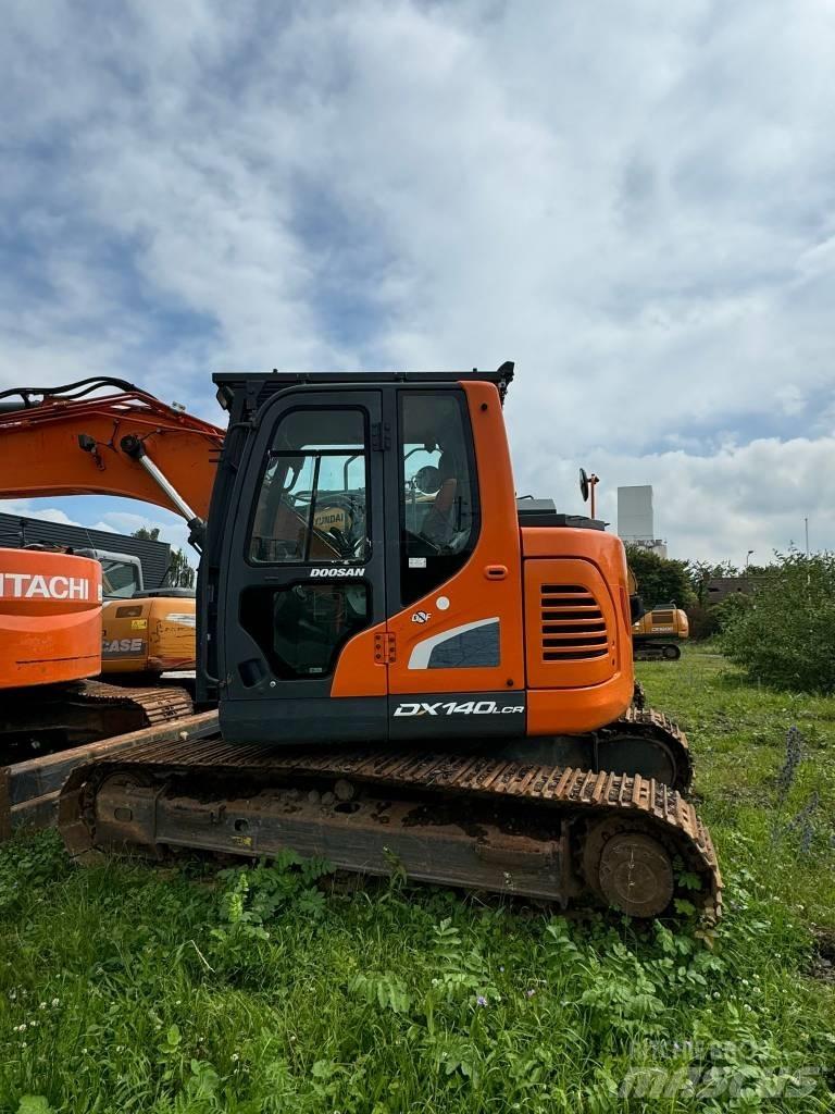 Doosan DX 140 LCR Bageri gusjeničari