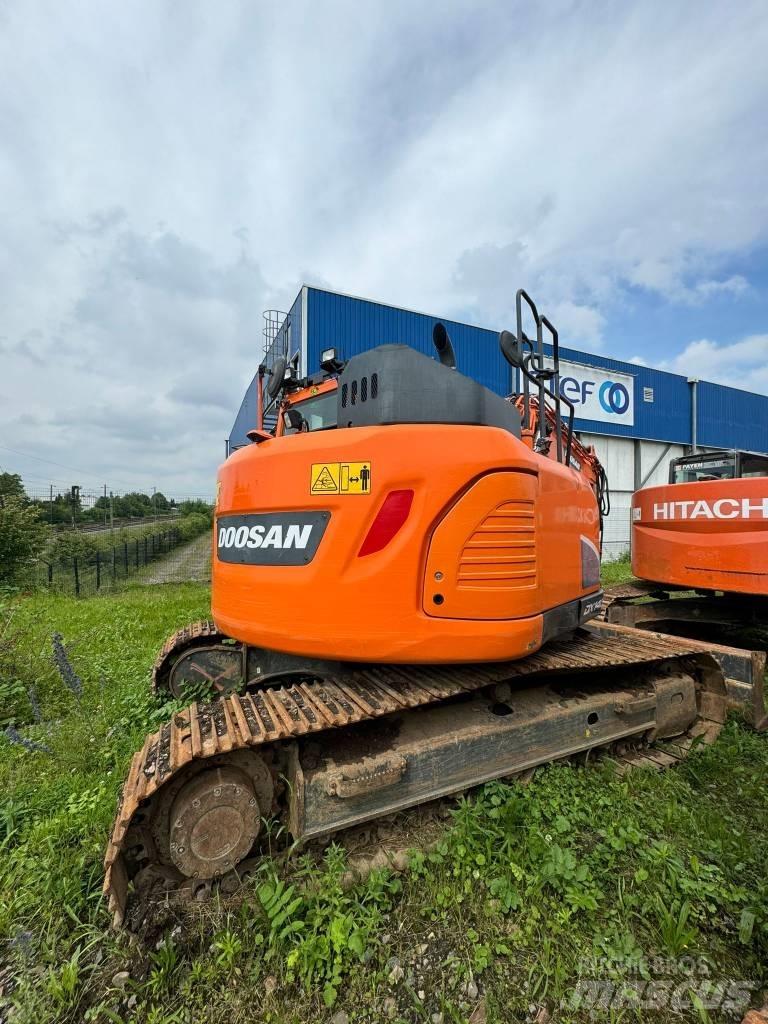 Doosan DX 140 LCR Bageri gusjeničari