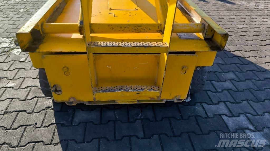 Haulotte Compact 10 Škaraste platforme