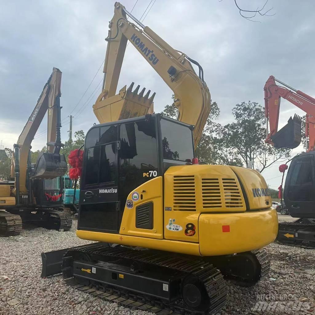 Komatsu PC 70 Mini bageri <7t