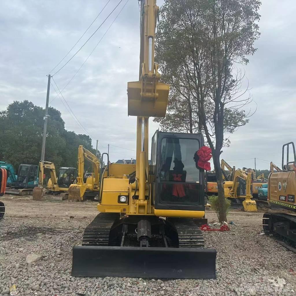 Komatsu PC 70 Mini bageri <7t