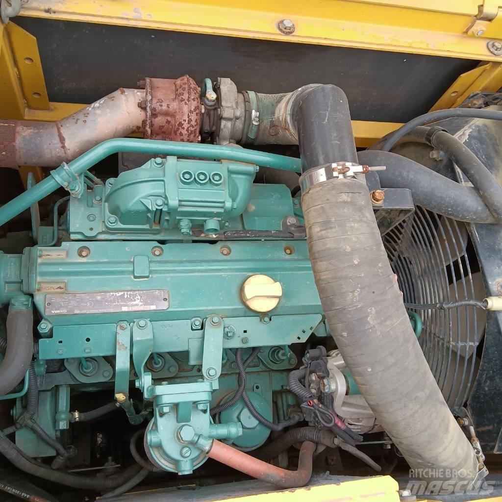Volvo EC140B Bageri gusjeničari
