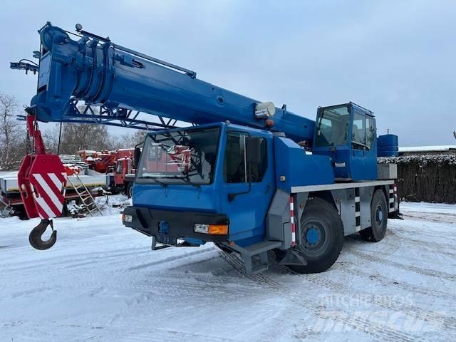 Liebherr LTM 1030-2 Rabljene dizalice za težak teren
