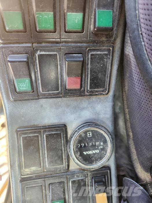 Volvo EC 290 B Bageri gusjeničari