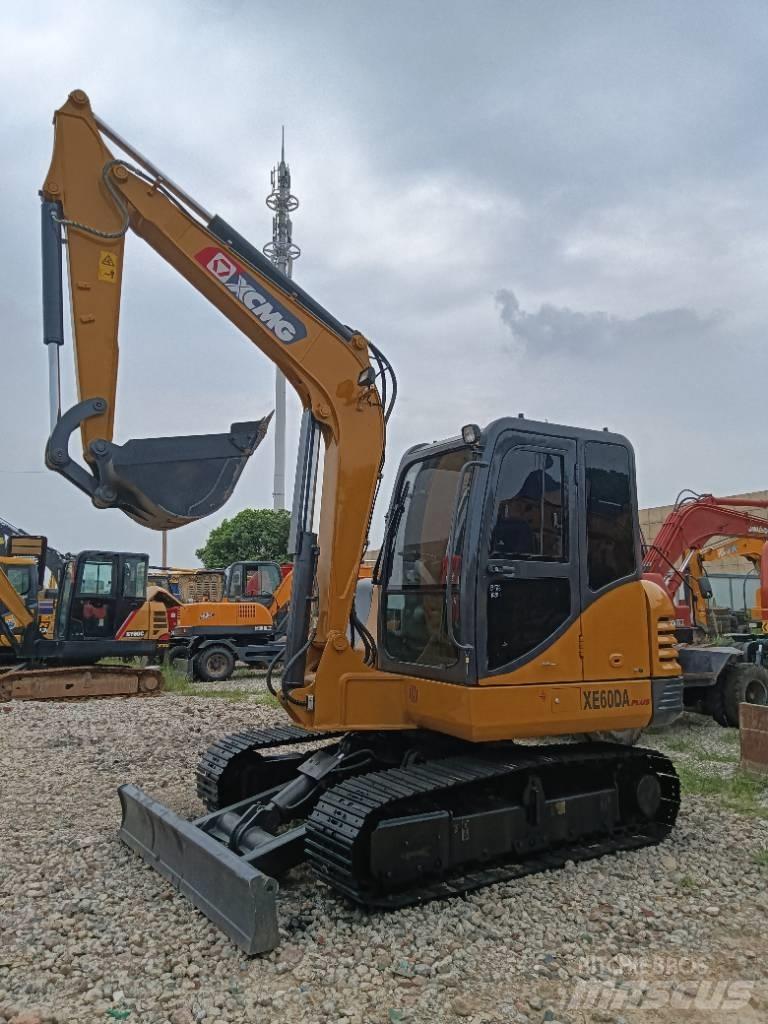 XCMG XE 60 DA Mini bageri <7t