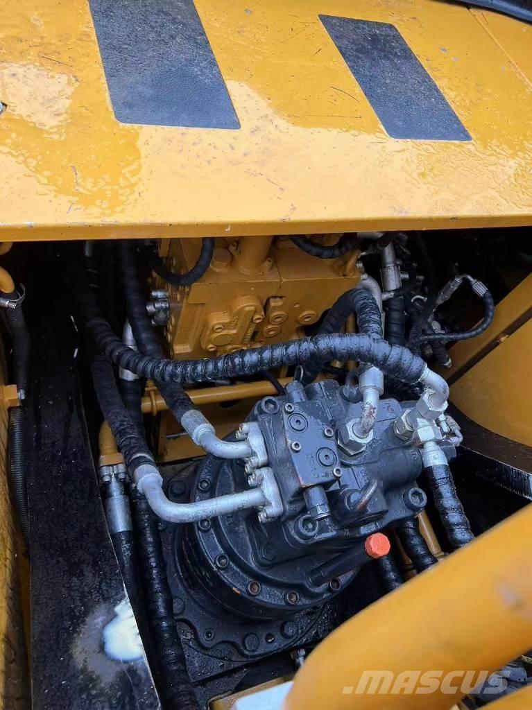 Sany SY 235 Bageri gusjeničari