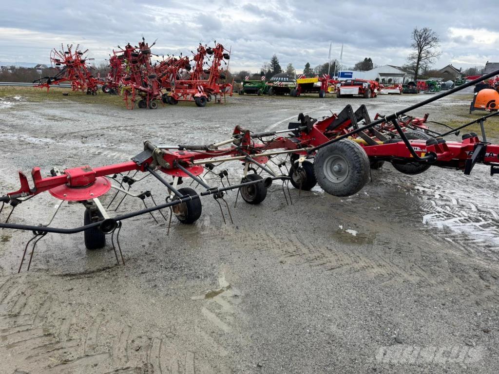 Fella TH901 trans Okretači i sakupljači sijena