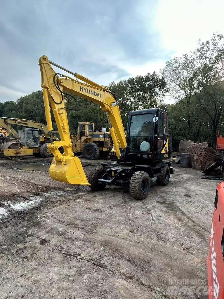 Hyundai R60-7 Bageri na kotačima