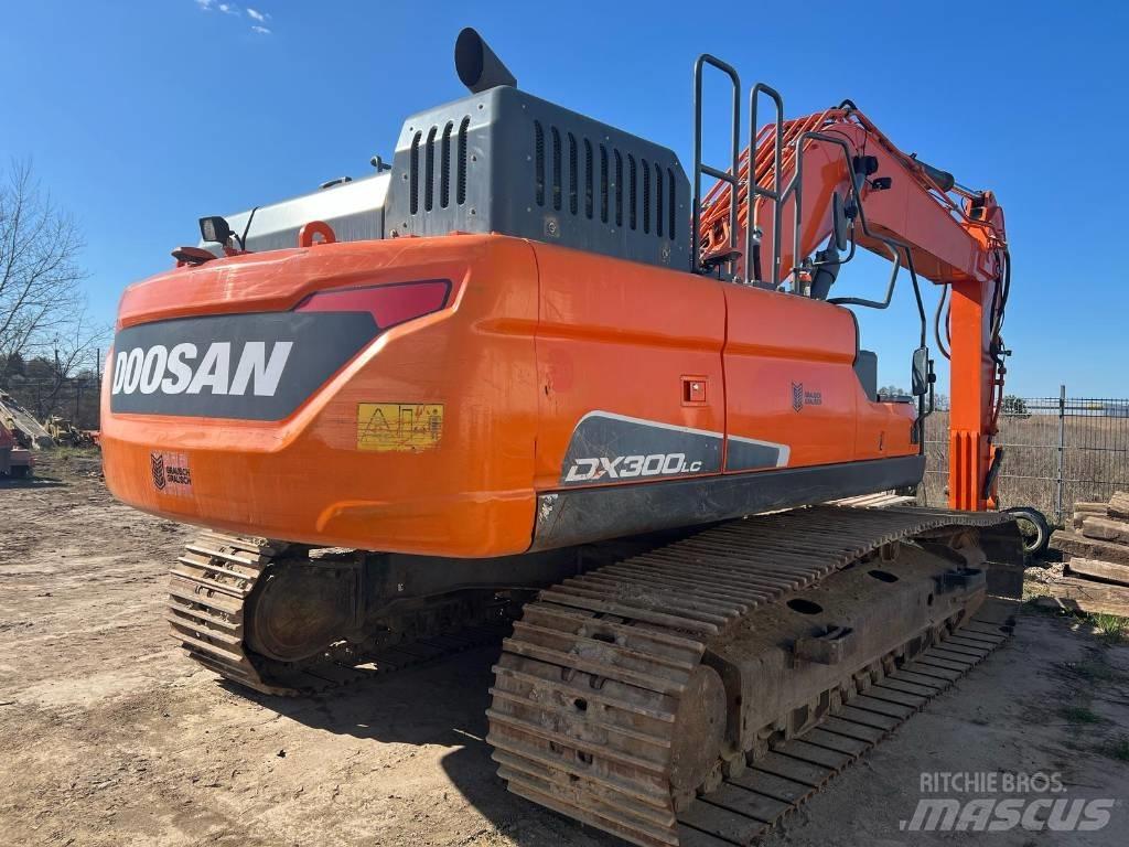 Doosan DX 300 LC-5 Bageri gusjeničari