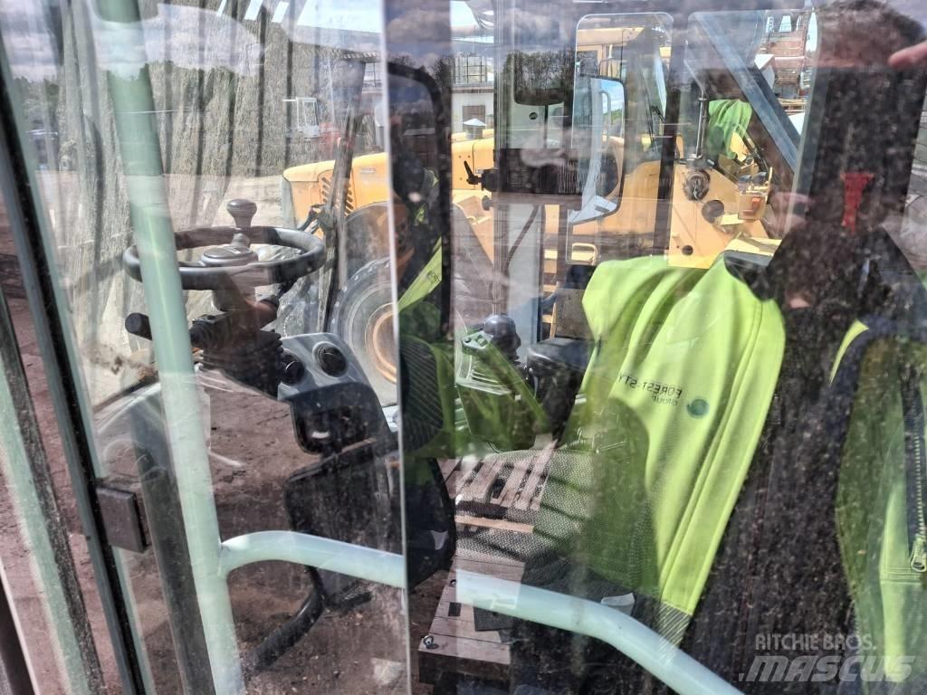 Liebherr L 580 LG Utovarivači na kotačima