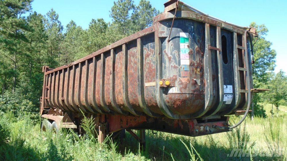 Fruehauf 26 Foot Kiper prikolice