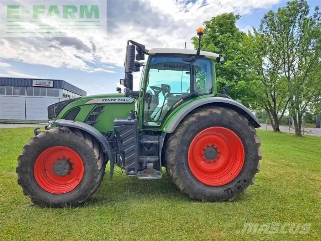 Fendt 724 vario Traktori