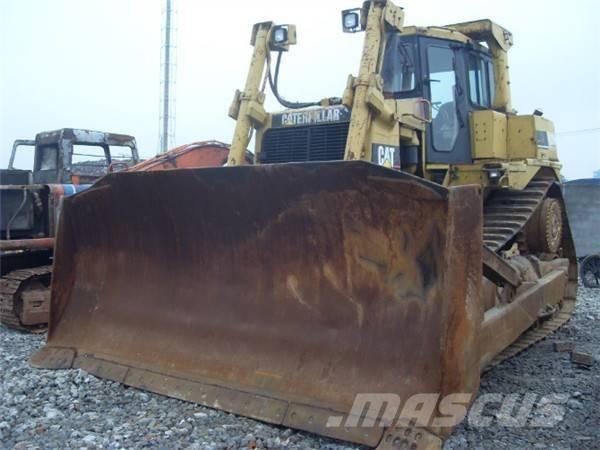 CAT D 9 R Buldožeri gusjeničari