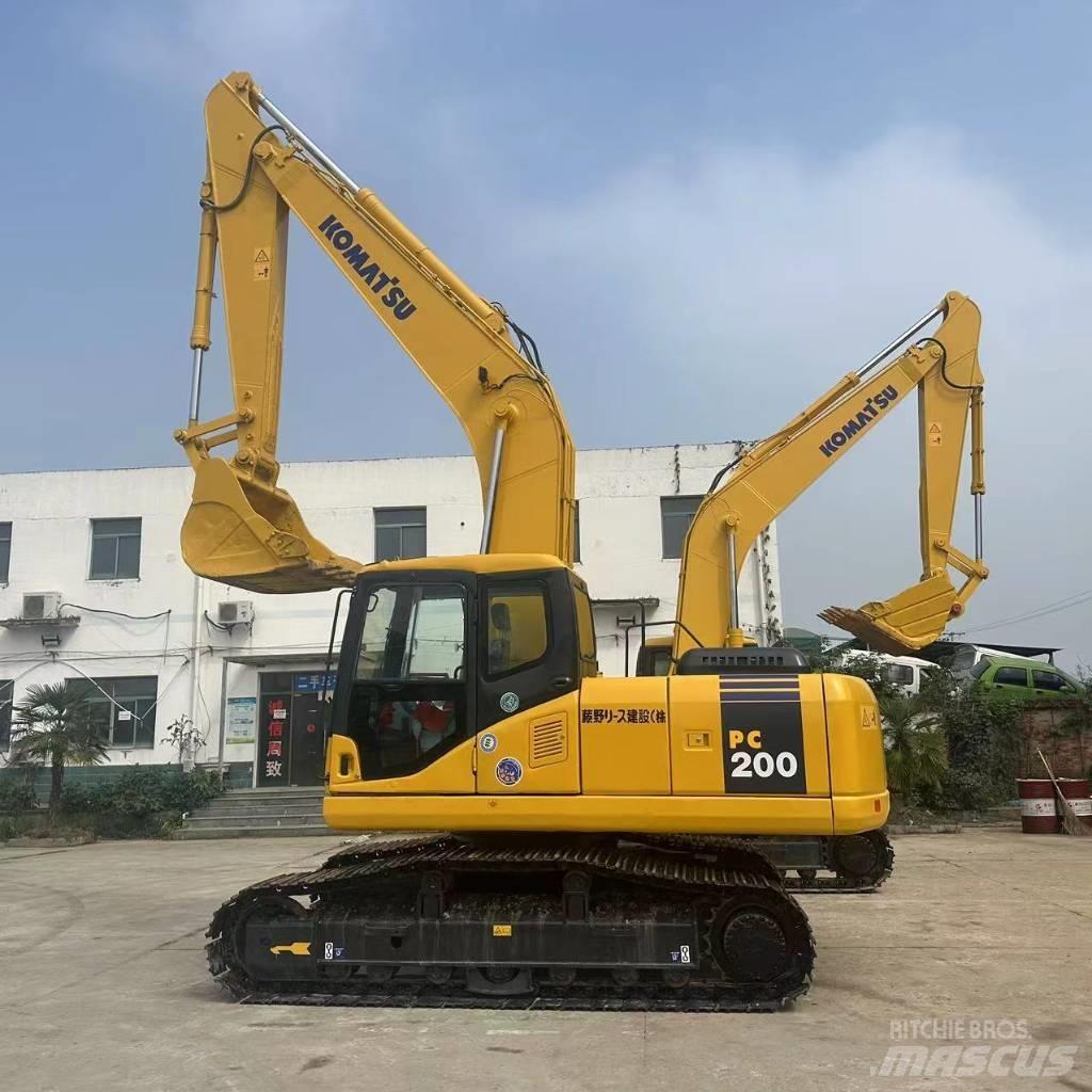 Komatsu PC 200-7 Bageri gusjeničari