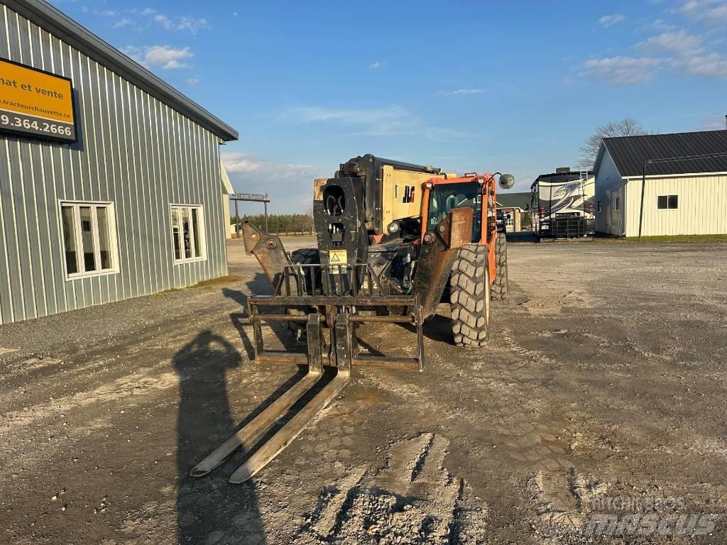 JLG 1055 Teleskopski viličari